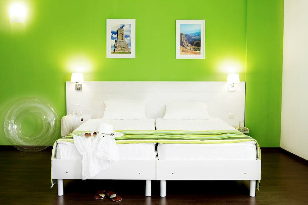 Green Park Hotel 金沙 外观 照片