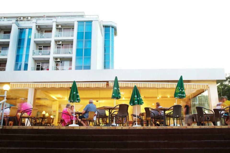 Green Park Hotel 金沙 外观 照片