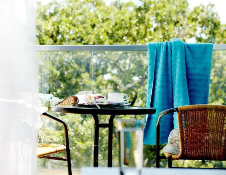 Green Park Hotel 金沙 外观 照片